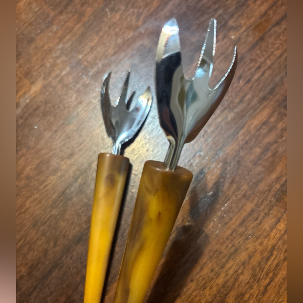 Vintage Bakelite Handle Butterscotch Swirl Clawed Ice Tongs Bar Tool 7" MCM Era - Picture 3 of 5